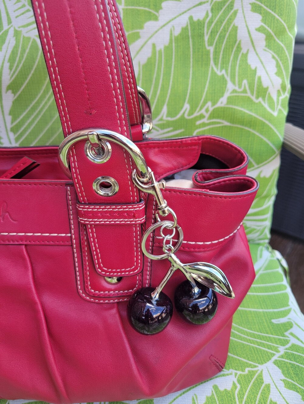 Vintage Coach Soho Pleated Leather Shoulder Bag - Picture 5 of 14